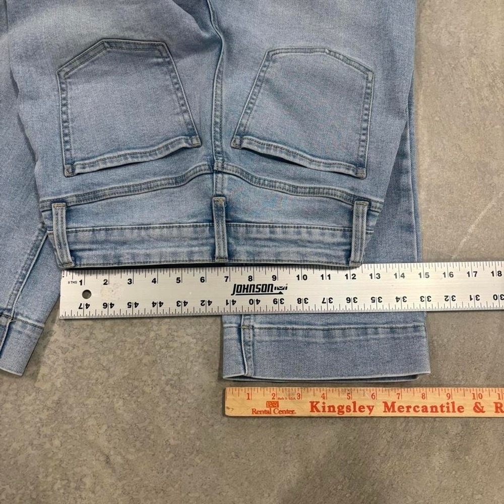 Maurices High Rise Straight Leg Blue Jeans Size 0 - Picture 5 of 5
